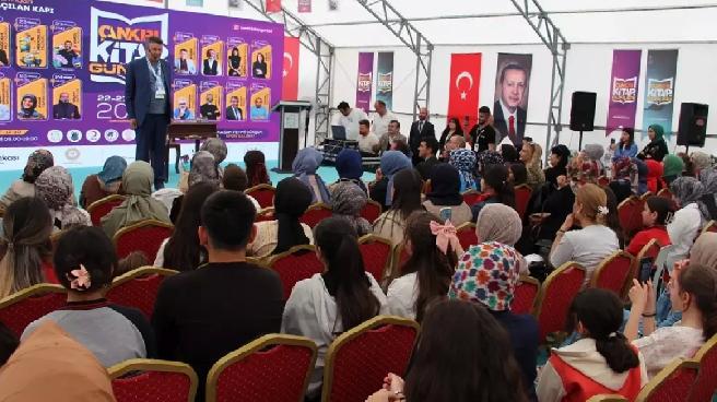 cankiri-kitap-gunleri-27-nisana-kadar-devam-ediyor-nOrIVweG.jpg