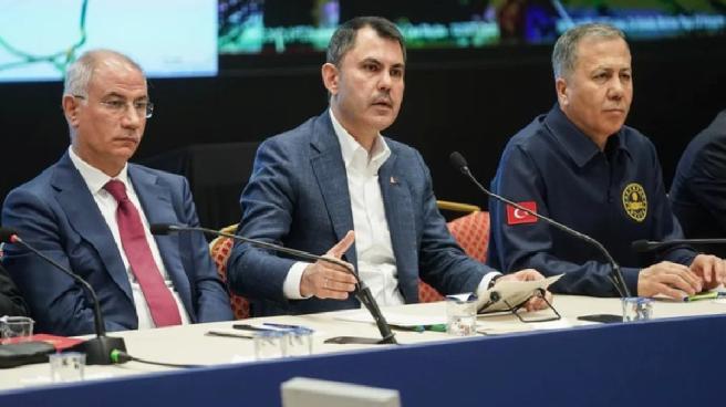 Murat Kurum İstanbul zelzelesi sonrası hasar tespit çalışmalarındaki son durumu açıkladı
