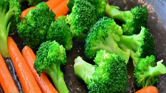 Aşırı sıcaklarda sağlık dostu: Hafif yaz yemekleri