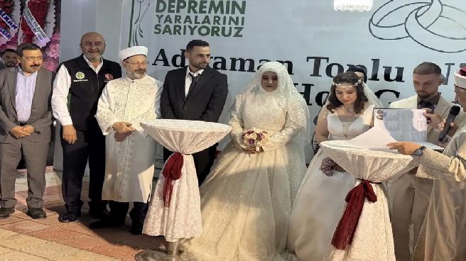 Diyanet İşleri Başkanı Erbaş, Toplu Düğün Programında 100 Çiftin Nikahını Kıydu