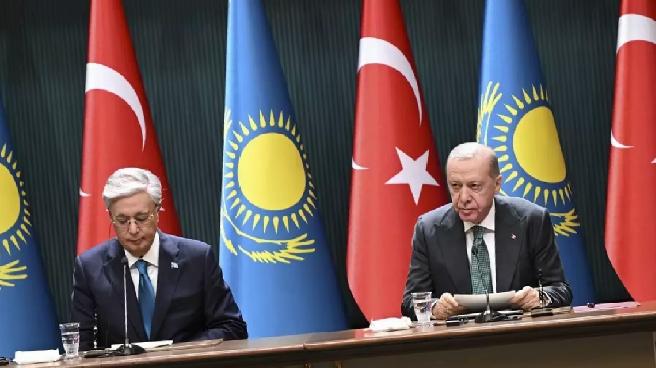 Tokayev, Türkiye’nin Savunma Teknolojilerini Övdü