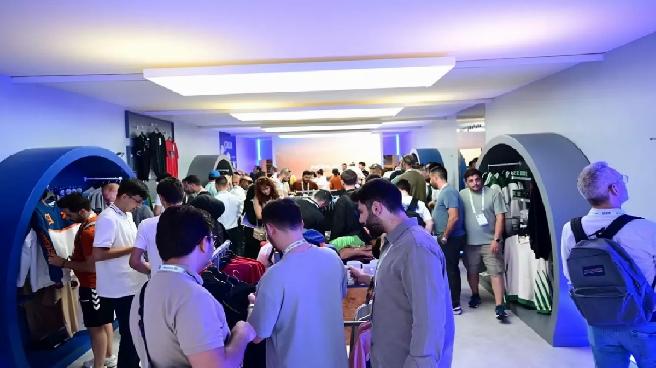 TSKGV, IDEF 2025’te Vakıf Mağaza’yı Tanıttı