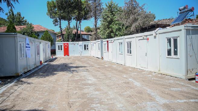 Balıkesir’de depremzede vatandaşlar için konteynerler kuruluyor