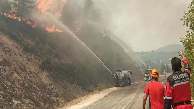 Bursa’da Orman Yangını Anları Kameralara Yansıdı