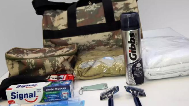 Küçükçekmece Belediyesi’nden Asker Adaylarına Destek