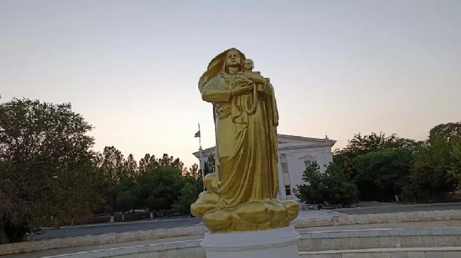 turkmenbasi-hazarin-kiyisinda-tarih-ve-turizm-wpWIAvzL.jpg