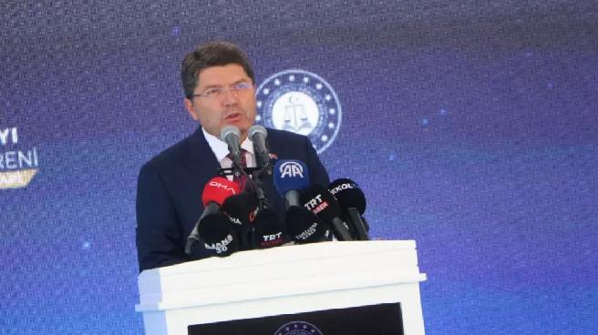 Bakan Tunç: Bin yıllık kardeşliğimize vurulan hançerin çıkarıldığı dönemi yaşıyoruz