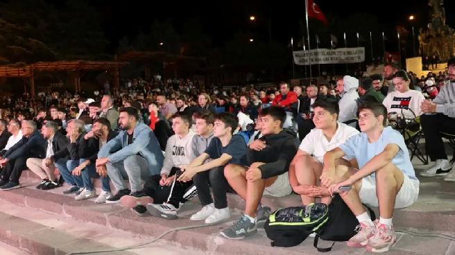 EuroBasket 2025 Final Maçı Samsun ve Çevre İllerden Dev Ekranda İzleniyor
