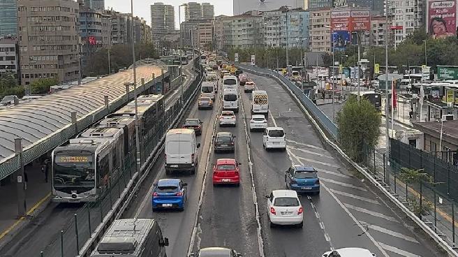 İstanbul’da Eğitim Yılı Başladı, Trafik Yoğunluğu Arttı