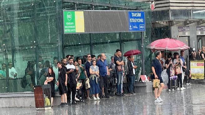 Meteoroloji’den kritik uyarı: 4 bölgede kuvvetli yağış bekleniyor, ani su baskınlarına dikkat