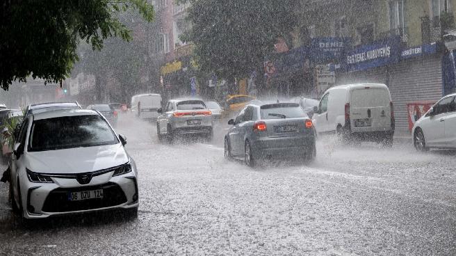 Meteoroloji’den sarı kodlu yağış uyarısı: 5 bölgede etkili olacak