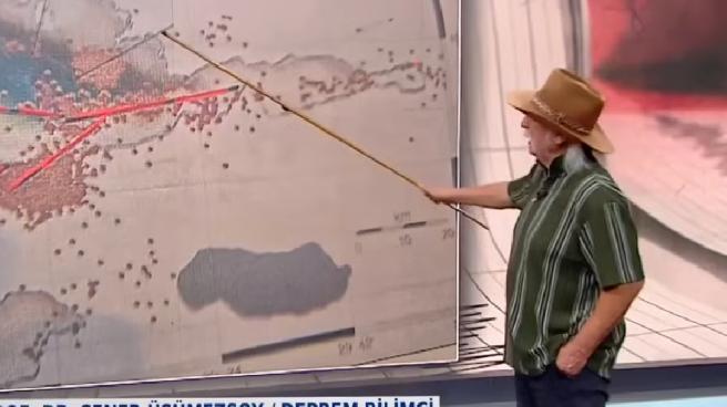 Şener Üşümezsoy’dan İstanbul açıklaması: Silivri’yi işaret etti