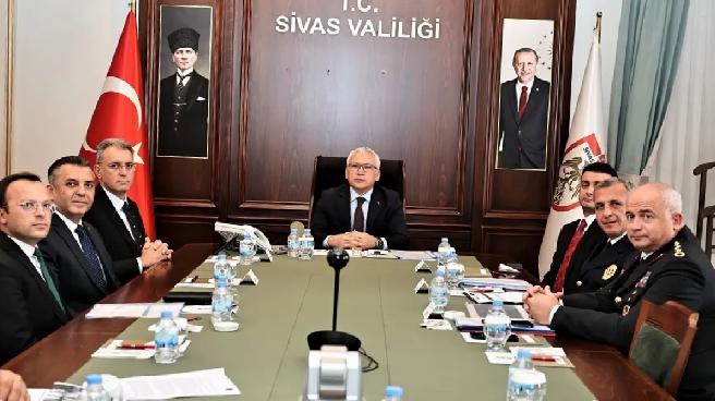 Sivas Valiliği’nden Güvenlik ve Kamu Düzeni Toplantısı