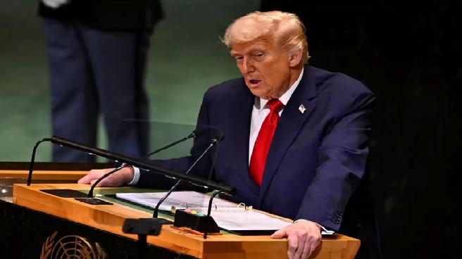 Trump yine şaşırtmadı! Kürsüsünde konuştuğu BM’ye demediğini bırakmadı