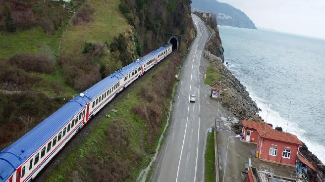 Turistik Karaelmas Treni, sonbahar seferlerine başlıyor: İlk sefer ne zaman?