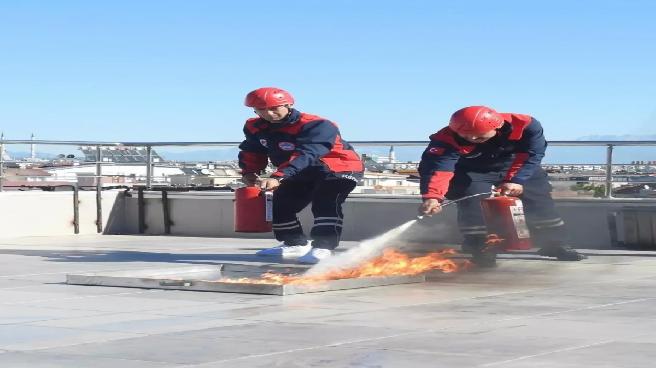 Antalya’da Deprem ve Yangın Tatbikatı Gerçekleştirildi