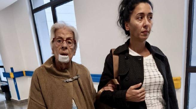 Buca Seyfi Demirsoy Devlet Hastanesi’nde Tekerlekli Sandalye Skandalı