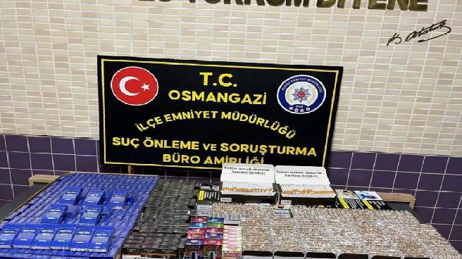 Bursa’da Kaçak Tütün Operasyonu: 22 Bin 300 Makaron ve Bin 200 Paket Sigara Ele Geçirildi