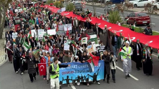 Çorlu’da Gazze İçin Yürüyüş Düzenlendi