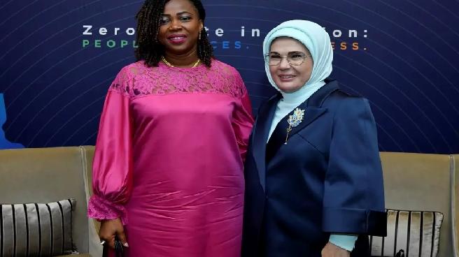 Emine Erdoğan, Sierra Leone Cumhurbaşkanı’nın Eşi ile Bir Araya Geldi