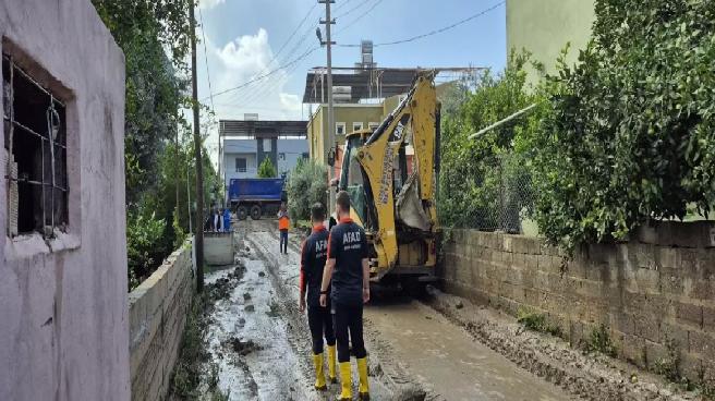 Hatay’da Sel Felaketi: AFAD ve Diğer Ekipler Müdahale Etti