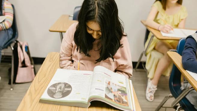 Kekemelik utanılacak değil, anlaşılması gereken bir durum