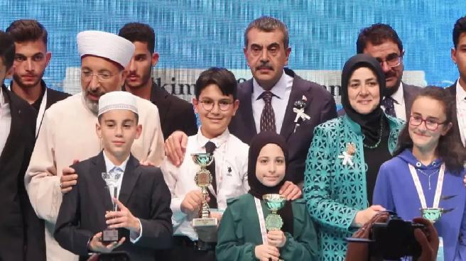 MİLLİ EĞİTİM BAKANI YUSUF TEKİN’DEN İMAM HATİP OKULLARINA DESTEK