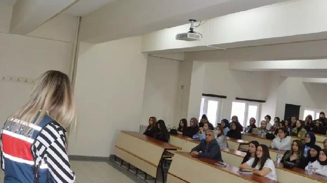 OMÜ’de Öğrencilere Narkotik ve Siber Suçlar Eğitimi