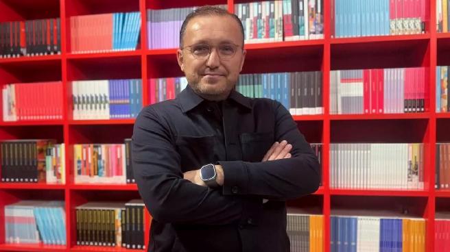 Yazar Esad Sivri, ruhu olan sanatın yerini yapay zekanın dolduramayacağını söyledi Açıklaması