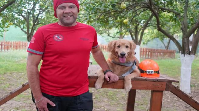 Antalya’da Evcil Köpeklerin Arama Kurtarma Timlerine Katılması Çağrısı