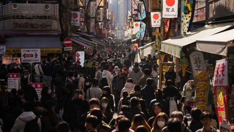 Bilim insanları dünyada kaç insan olduğunu yanlış hesaplamış olabilir