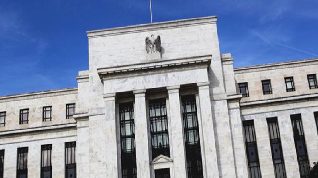 Global piyasalarda Fed’e ait ‘şahin’ faiz indirimi telaşları devam ediyor