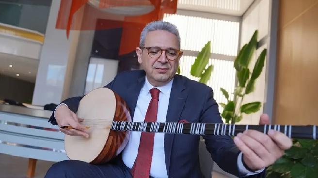 Müzisyen Prof. Dr. Murat Salim Tokaç, sanat hayatının 45. yılını geride bıraktı