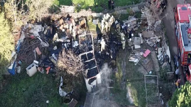 Tuzla’da gecekonduda çıkan yangın söndürüldü